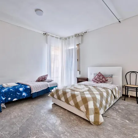 Stay In Center Apartments Mestre Venice Exterior photo