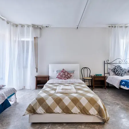 Stay In Center Apartments Mestre Venice Exterior photo